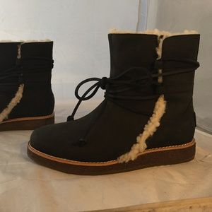 Ugg Australia Black Luisa Sheepskin/Leather 5